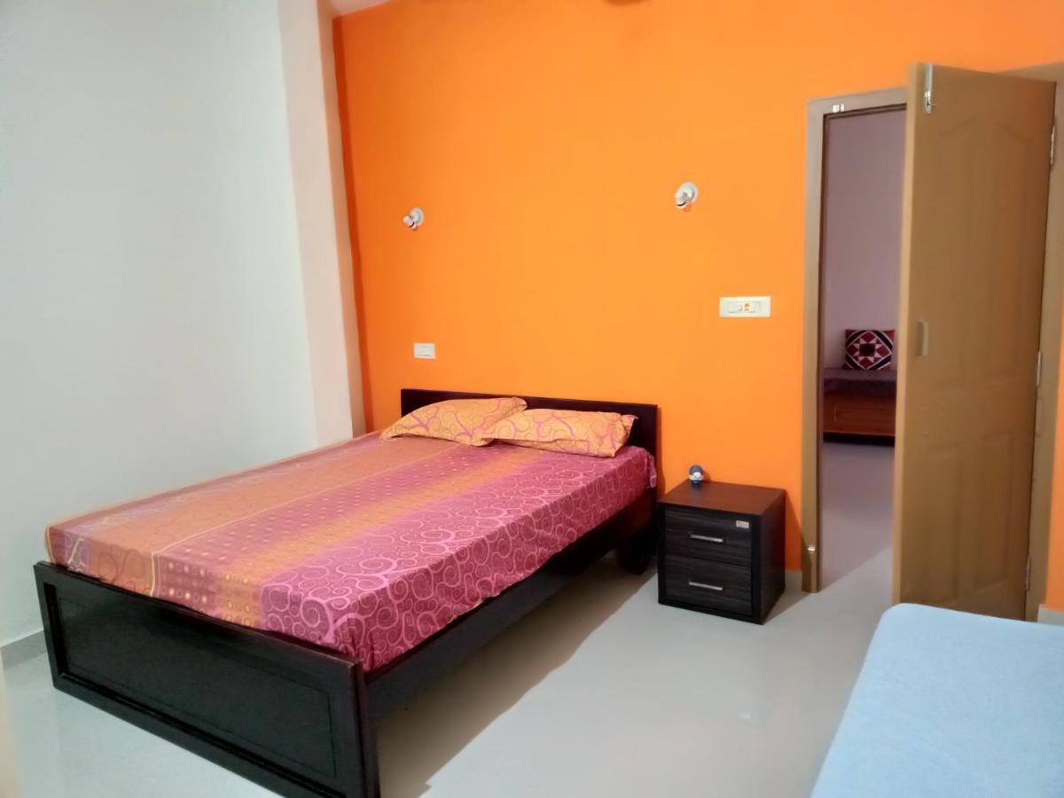Krishna Kuteera Apartment Siddapura  Bagian luar foto