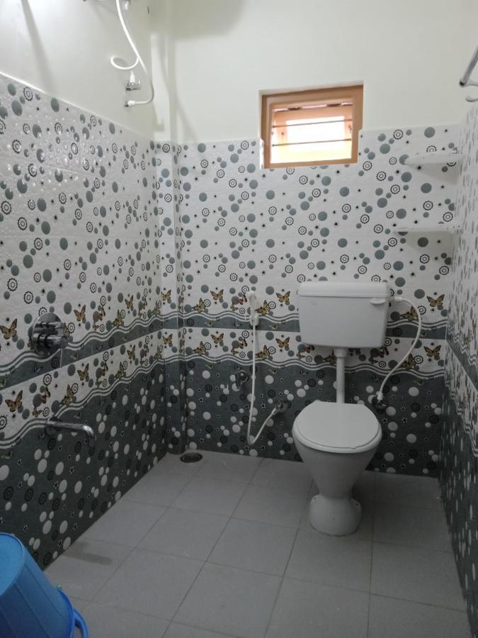 Krishna Kuteera Apartment Siddapura  Bagian luar foto