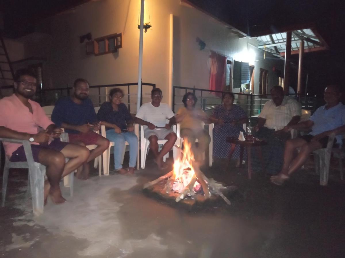 Krishna Kuteera Apartment Siddapura  Bagian luar foto